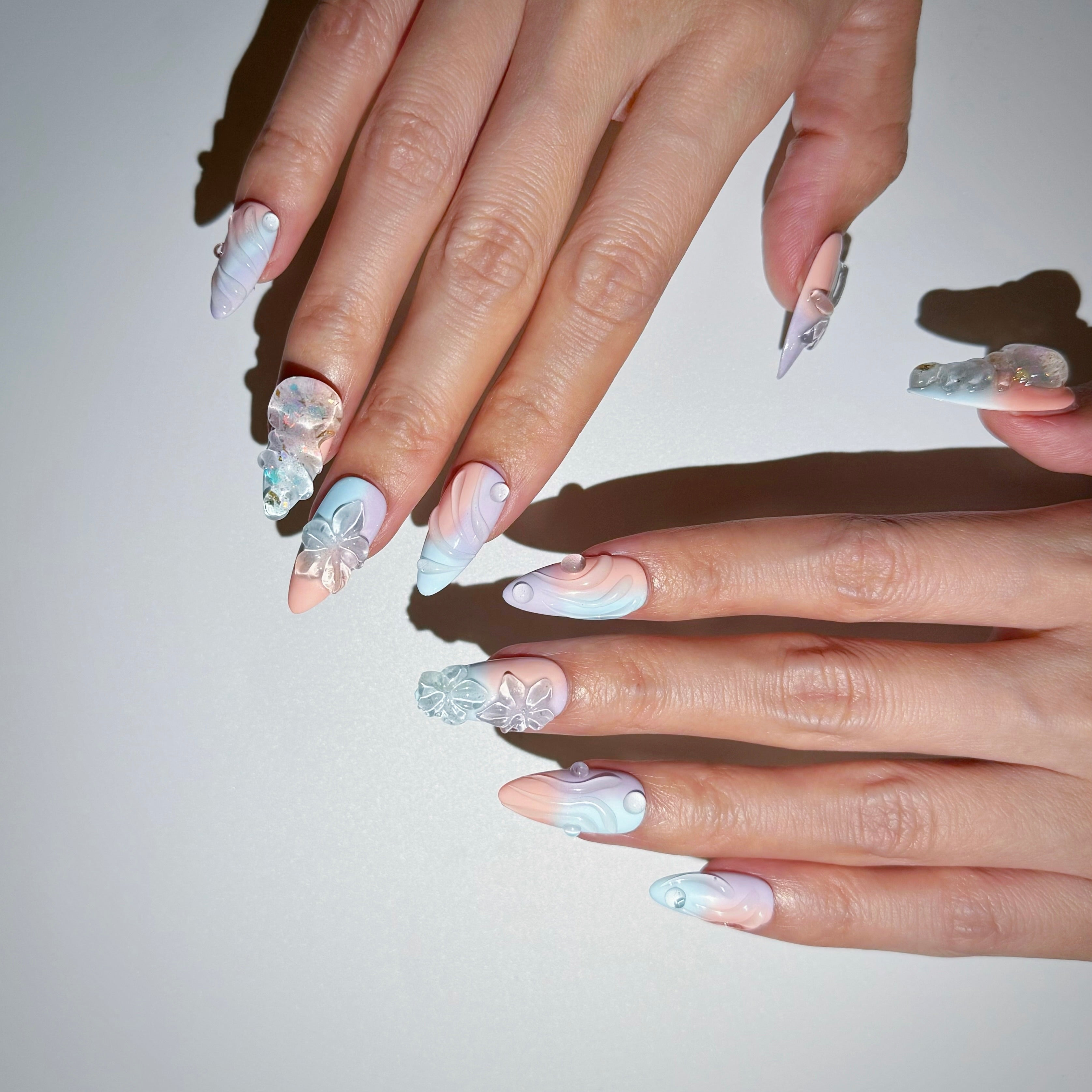 H04 OCEAN DEW (Almond Shape)